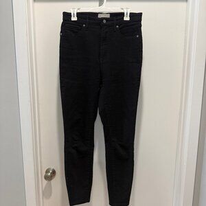 Everlane Skinny Black Jeans - Size 31